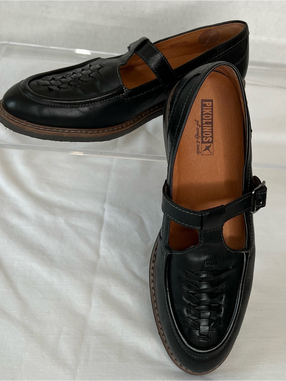 Pikolinos Black Aldaya T-Strap Loafer, EU 40, US Women’s 9-9.5, NWOB